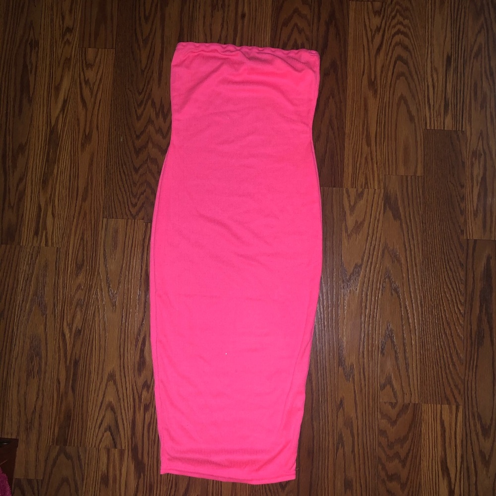 Neon pink Bandeu dress